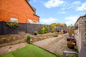 Photo 15- click for photo gallery